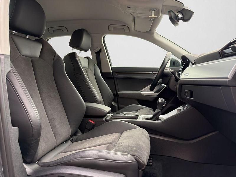 Gebraucht Audi Q3 Ambiente 150 PS (110 kW) 2019 Nanograu metallic SUV