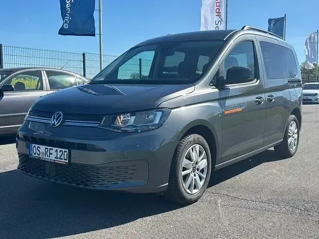 Używany VW Caddy Life 122 KM (89 kW) 2023 Szary Minivan