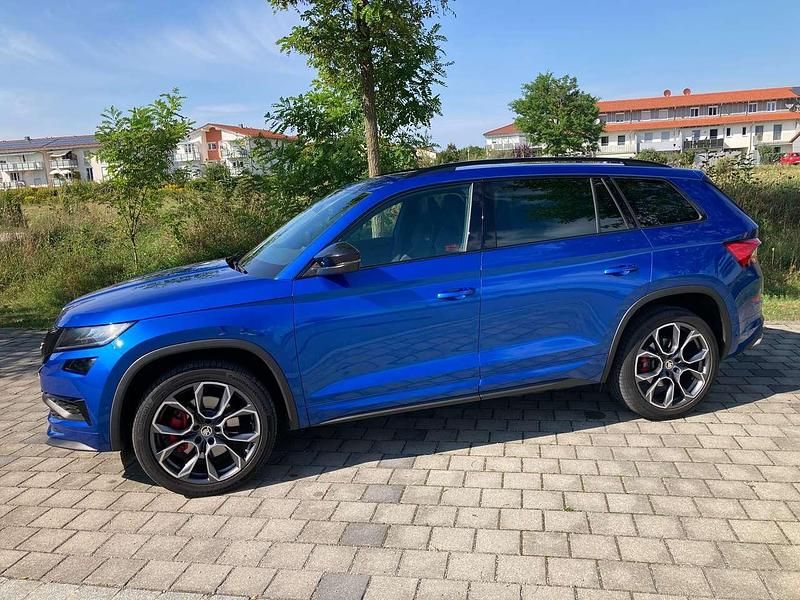 Blau Gebraucht 2020 Skoda Kodiaq RS SUV | 37.300 € (Fairer Preis) - Bild 1/4