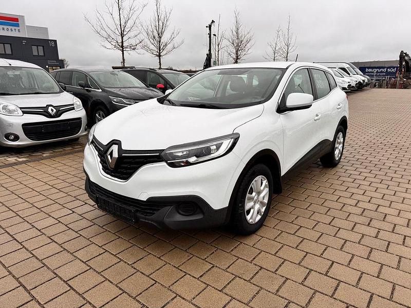 Gebraucht Renault Kadjar Life 131 PS (96 kW) 2017 Weiß SUV