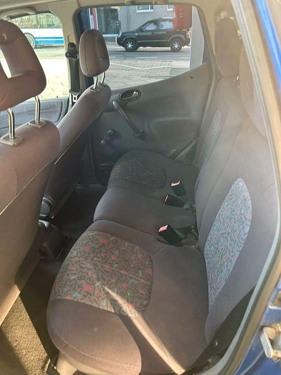 Gebraucht Mercedes A140 Avantgarde 82 PS (60 kW) 2001 Blau Van / Kleinbus