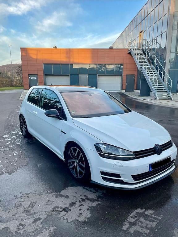 Gebraucht VW Golf VII Cup 110 PS (80 kW) 2014 Weiß Limousine