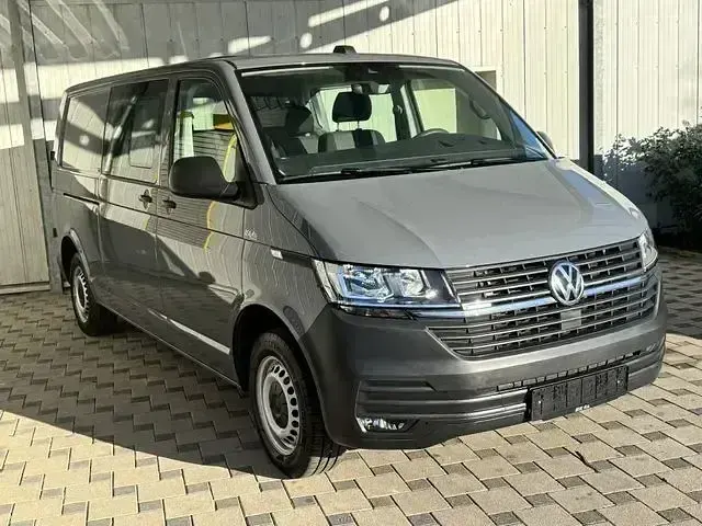 Używany VW Transporter 150 KM (110 kW) 2021 Szary Van