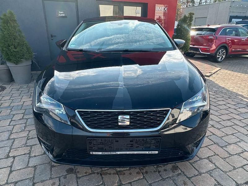Second-hand Seat Leon Style 150 CP (110 kW) 2015 Negru Berlinǎ