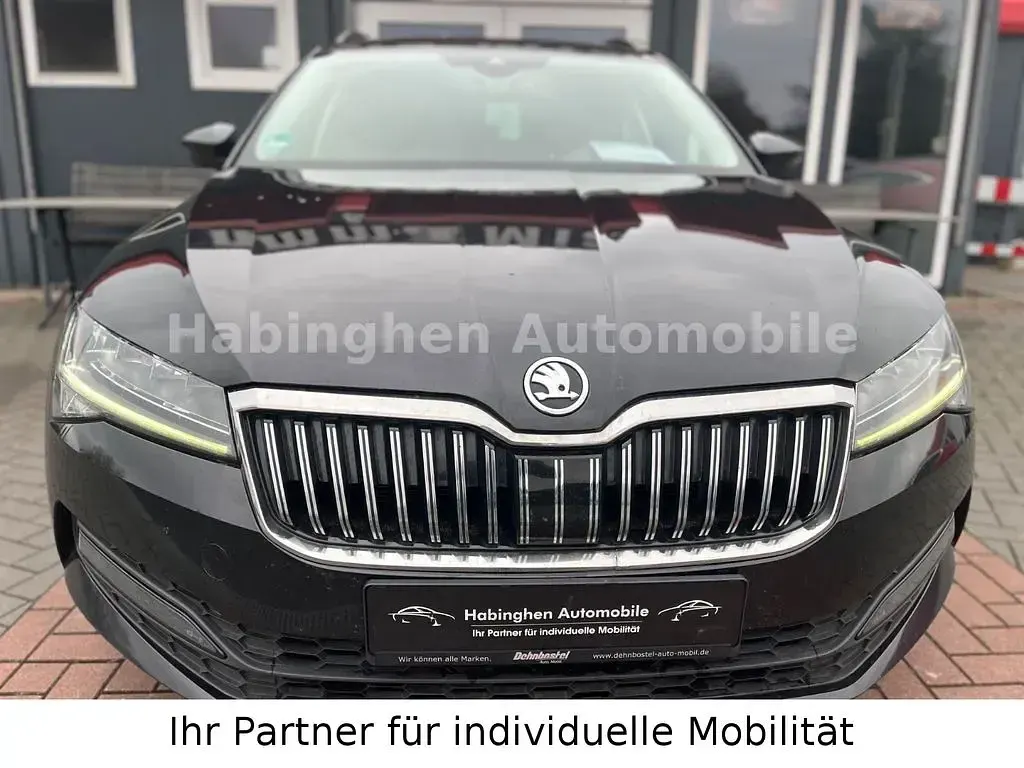 Gebraucht Skoda Superb Ambition 150 PS (110 kW) 2020 Schwarz Kombi