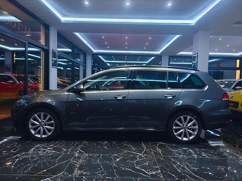 Grau Gebraucht 2017 VW Golf VII Kombi | 10.450 € (Fairer Preis) - Bild 1/4