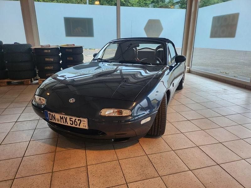 Gebraucht Mazda MX5 90 PS (66 kW) 1997 Blau Cabrio