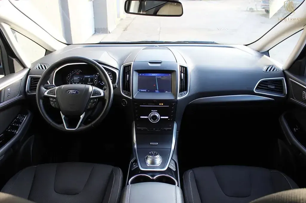 Gebraucht Ford S-MAX Titanium 190 PS (139 kW) 2019 Iridiumschwarz Van / Kleinbus