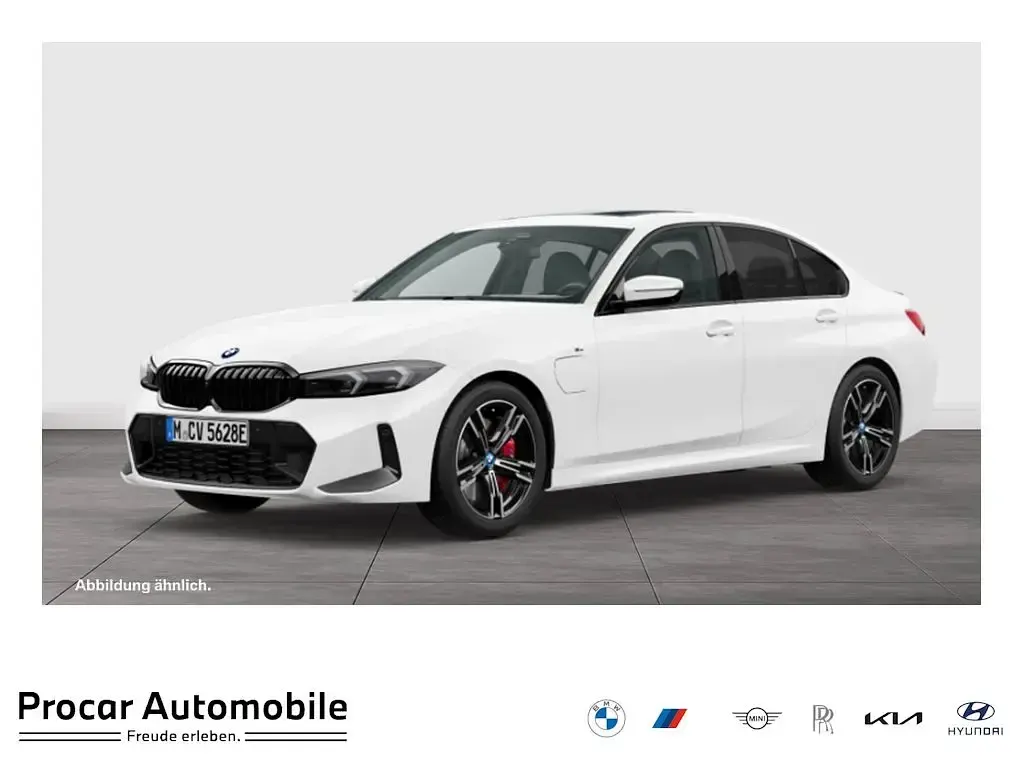 Gebraucht BMW 330e M Sport 184 PS (135 kW) 2024 Limousine