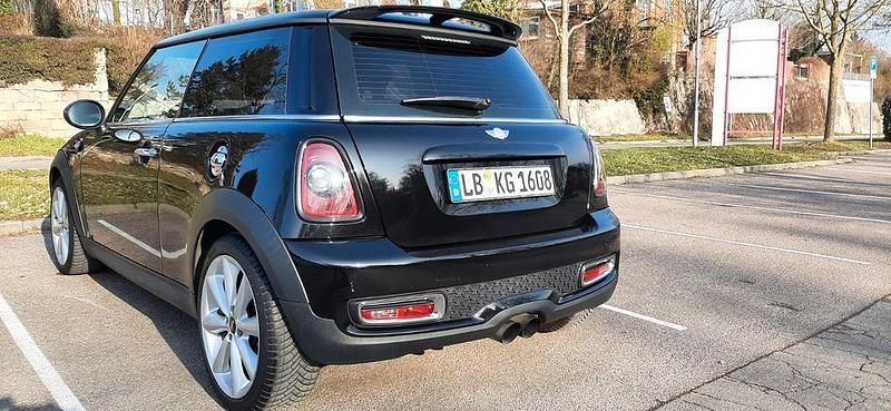Gebraucht Mini Cooper S 184 PS (135 kW) 2011 Schwarz Kleinwagen