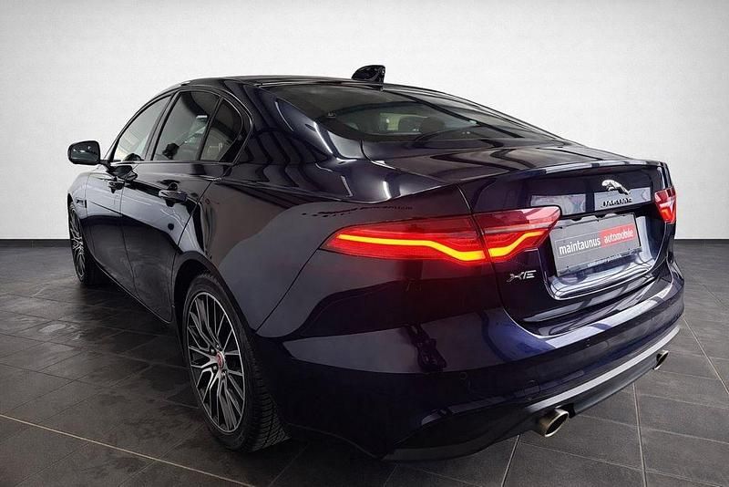 Gebraucht Jaguar XE S 250 PS (183 kW) 2020 Blau Limousine