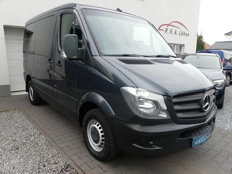 Gebraucht Mercedes Sprinter 143 PS (105 kW) 2018 Tenoritgrau Van