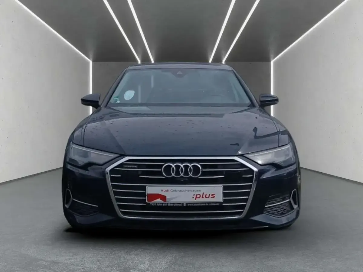 Gebraucht Audi A6 Sport 299 PS (219 kW) 2023 Firmamentblau metallic Limousine