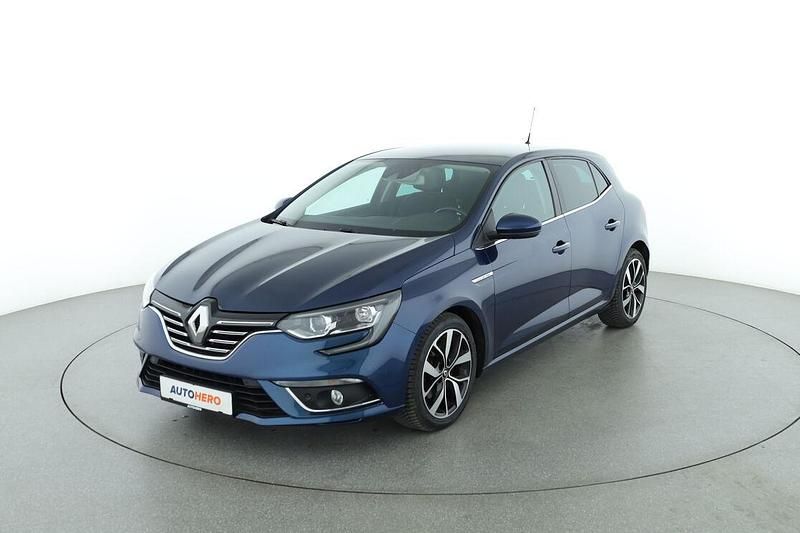 Blau Gebraucht 2019 Renault Mégane IV Bose Edition Limousine | 15.240 € (Etwas zu teuer) - Bild 1/3