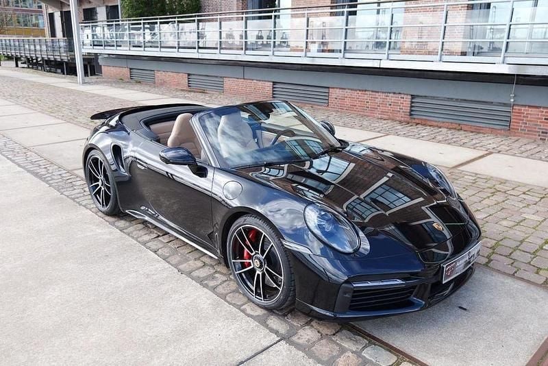 Gebraucht Porsche 992 581 PS (427 kW) 2021 Schwarz Cabrio