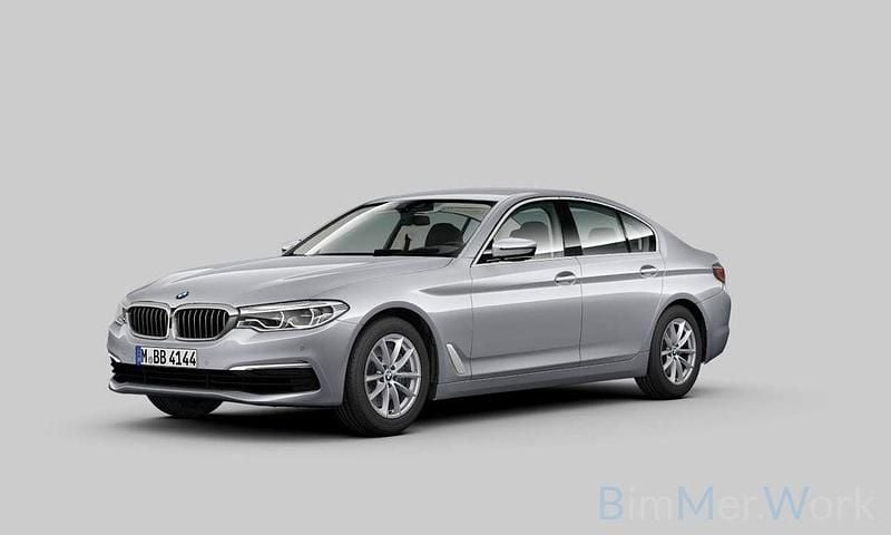 Silber Gebraucht 2017 BMW 530 Sport Line Limousine | 22.499 € (Superpreis) - Bild 1/2