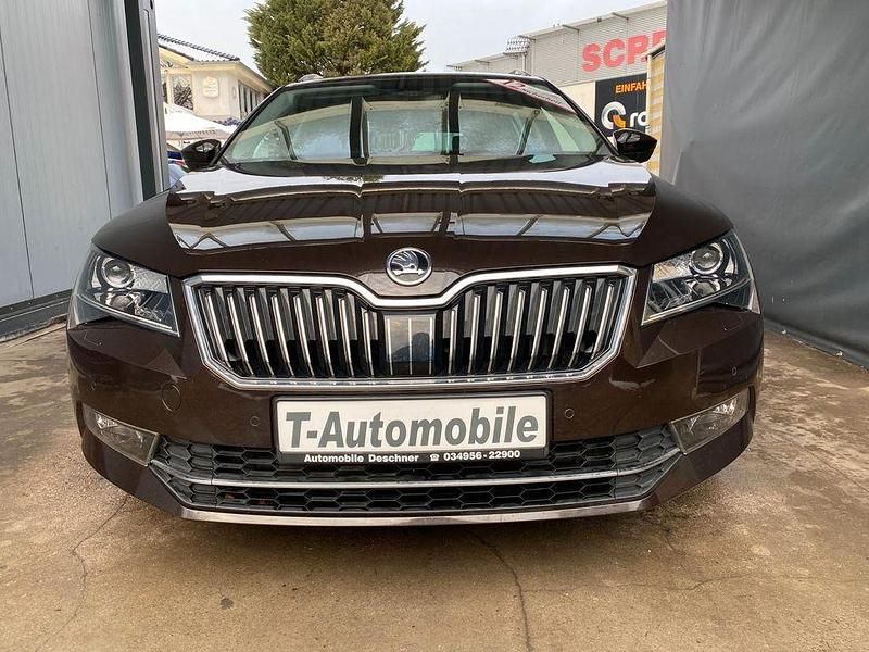 Gebraucht Skoda Superb 150 PS (110 kW) 2016 Braun Limousine