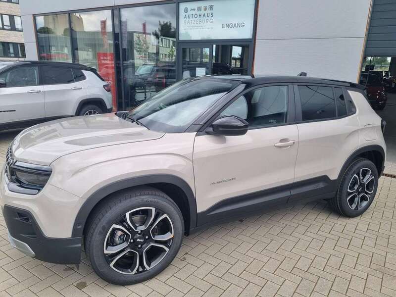 Stone grey metallic clear coat Neu 2024 Jeep Avenger Summit SUV | 32.900 € (Teuer) - Bild 1/4