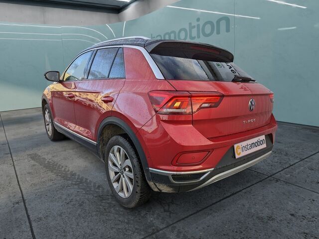 Gebraucht VW T-Roc 150 PS (110 kW) 2024 Rot SUV