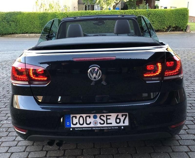 Gebraucht VW Golf Cabriolet LOUNGE 122 PS (89 kW) 2015 Schwarz Cabrio