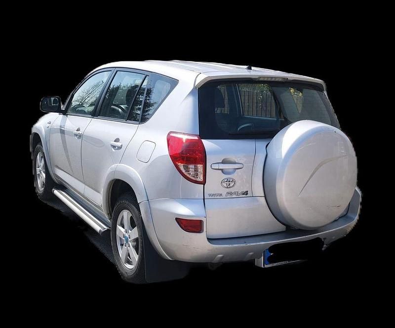 Gebraucht Toyota RAV4 177 PS (130 kW) 2007 Silber SUV