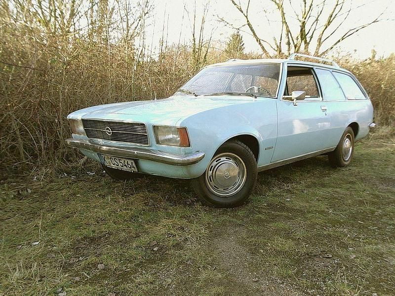 Gebraucht Opel Rekord 83 PS (61 kW) 1973 Blau Kombi