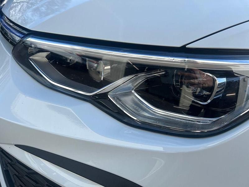 Gebraucht VW Golf VIII GTE 150 PS (110 kW) 2022 Pure white Limousine