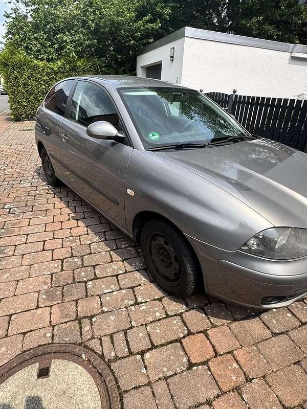 Gebraucht 2005 Seat Ibiza Stylance Limousine | 760 € (Fairer Preis) - Bild 1/4