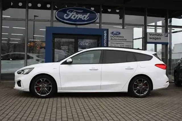 Usata Ford Focus ST-Line 125 CV (91 kW) 2021 Bianco Berlina