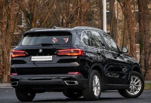 Gebraucht BMW X5 Sport Line 231 PS (169 kW) 2022 Schwarz uni SUV