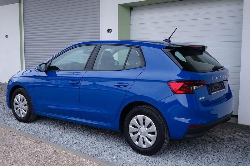 Gebraucht Skoda Fabia Active 65 PS (47 kW) 2023 Blau Kleinwagen