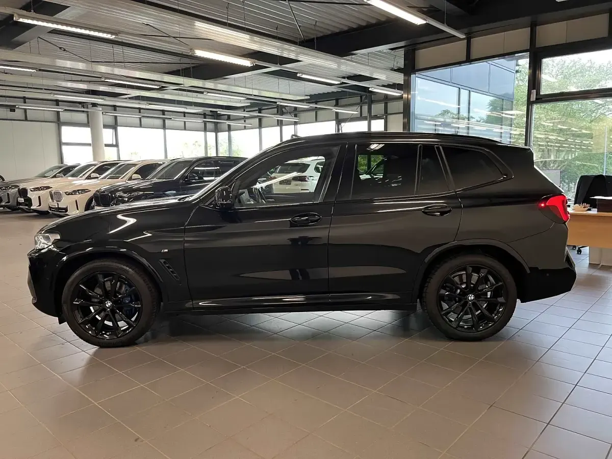 Używany BMW X3 Performance 286 KM (210 kW) 2023 Czarny SUV