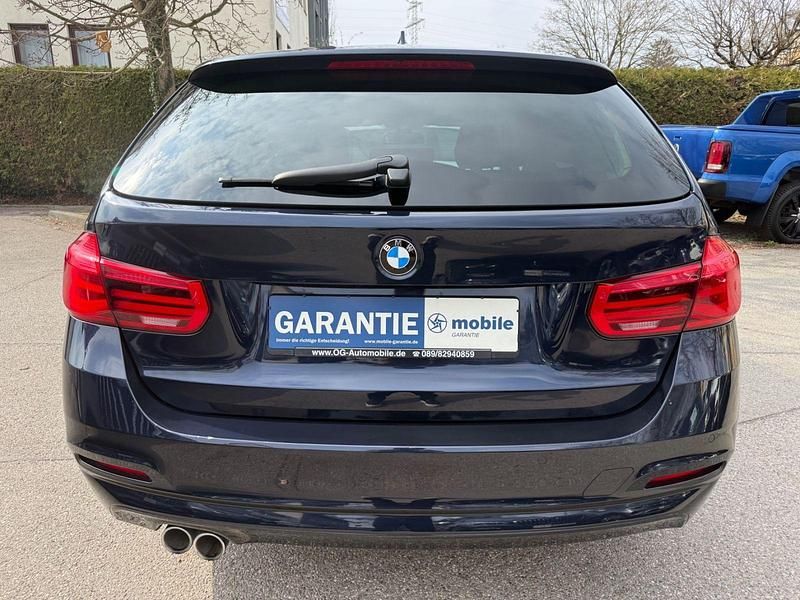 Gebraucht BMW 320 190 PS (139 kW) 2016 Blau Kombi