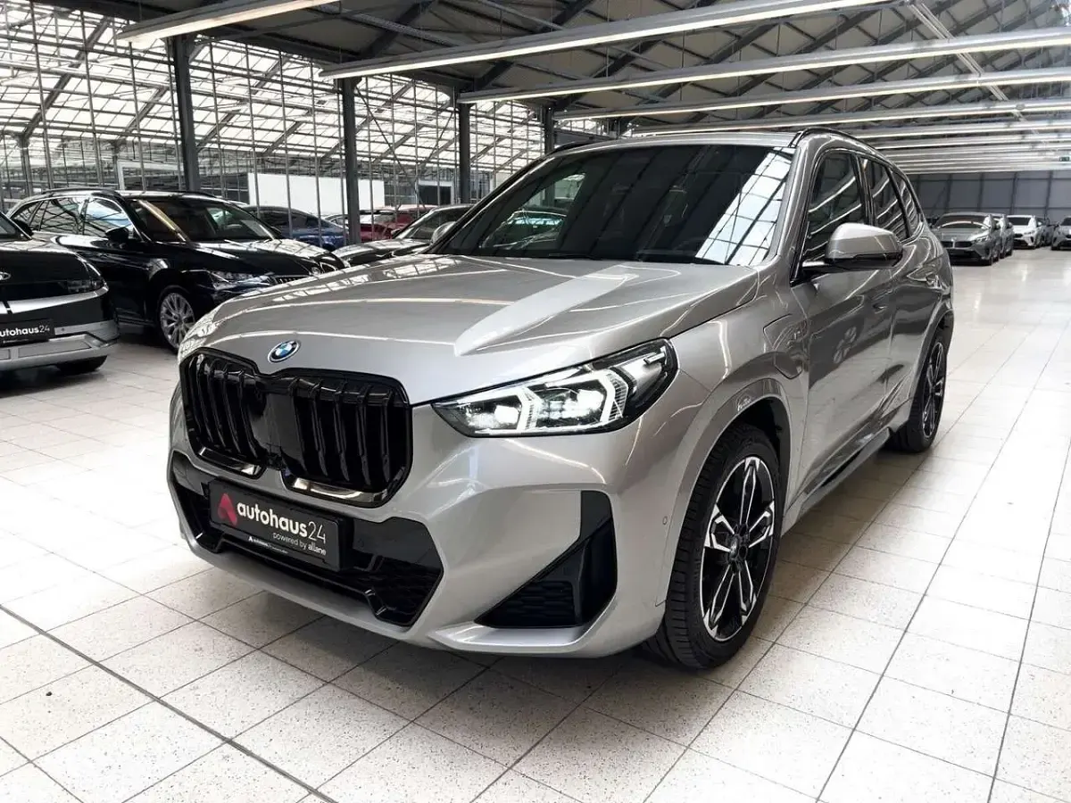 Gebraucht BMW X1 M Sport 326 PS (239 kW) 2023 Silber SUV