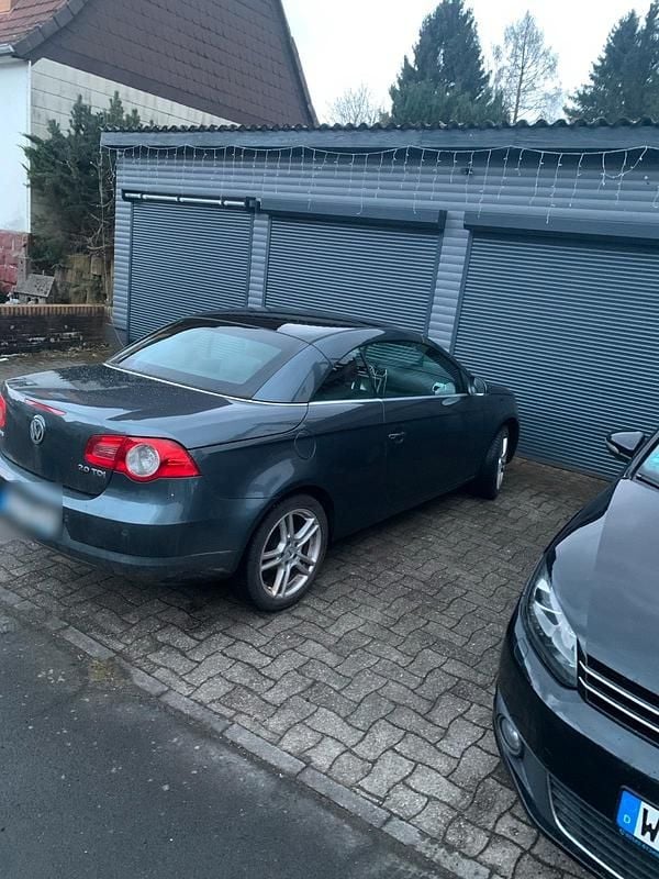 Gebraucht VW Eos 140 PS (102 kW) 2008 Rot Cabrio