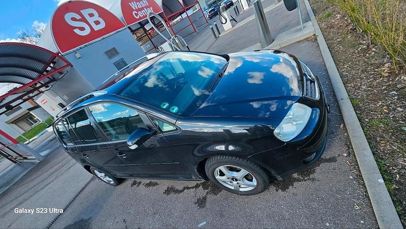 Gebraucht VW Touran 140 PS (102 kW) 2005 Schwarz Van / Kleinbus