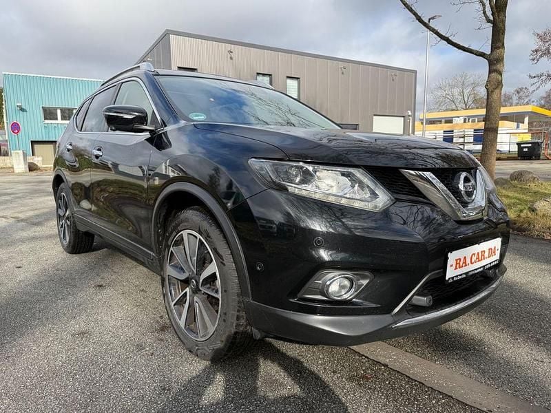 Gebraucht Nissan X-Trail Tekna 163 PS (119 kW) 2017 Schwarz SUV
