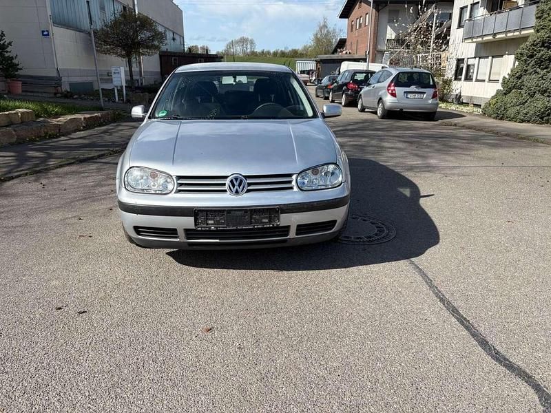 Gebraucht VW Golf IV Pacific 75 PS (55 kW) 2002 Silber Limousine