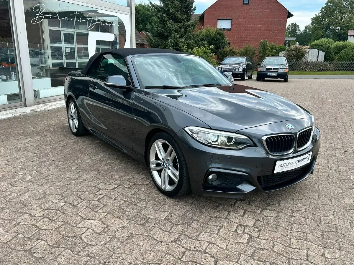 Gebraucht BMW 220 M Sport 184 PS (135 kW) 2016 Grau Cabrio