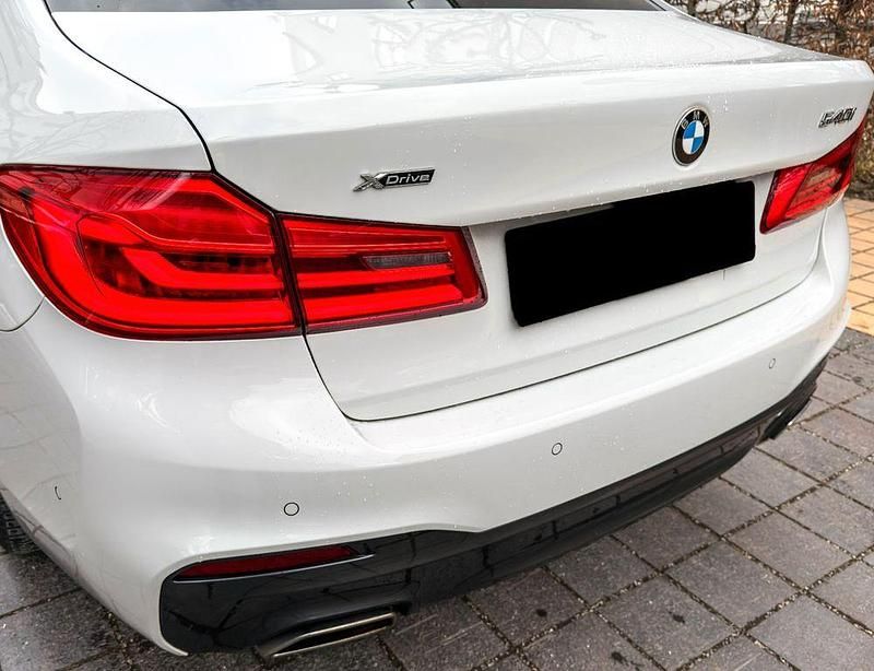 Gebraucht BMW 540 Shadowline 340 PS (250 kW) 2019 Weiß Limousine