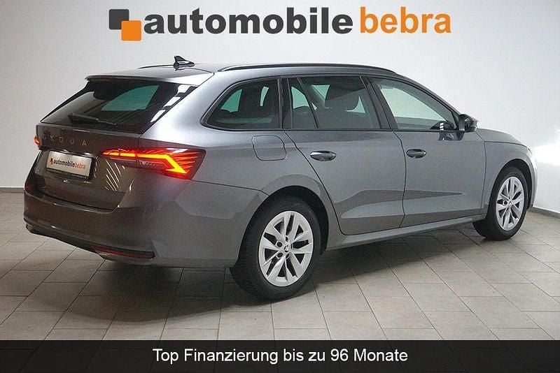 Gebraucht Skoda Octavia Selection 150 PS (110 kW) 2024 Grau Limousine