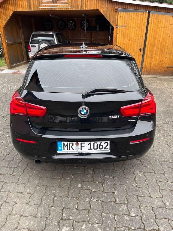 Gebraucht BMW 118 Advantage 136 PS (100 kW) 2016 Schwarz Kleinwagen