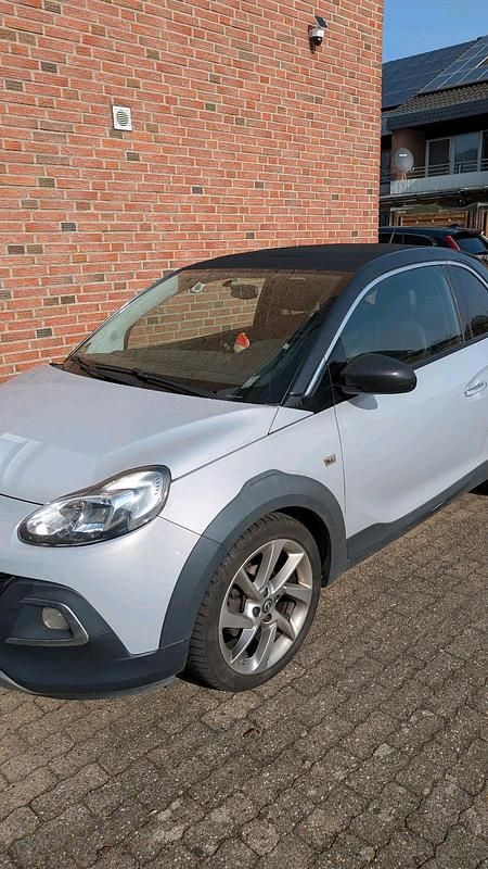 Gebraucht Opel Adam Rocks Rocks 101 PS (74 kW) 2015 Kleinwagen