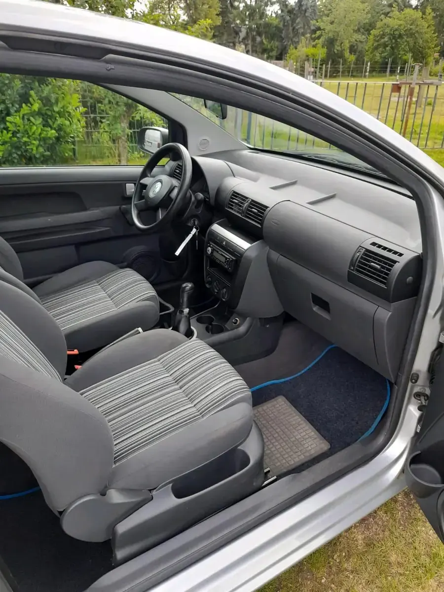Gebraucht VW Fox 55 PS (40 kW) 2006 Silber Kleinwagen