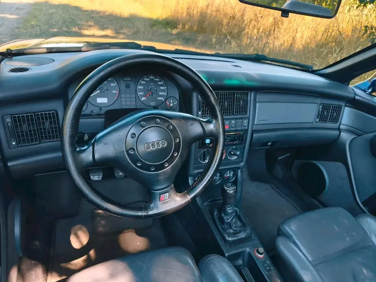 Gebraucht Audi Cabriolet 115 PS (84 kW) 1996 Blau Cabrio