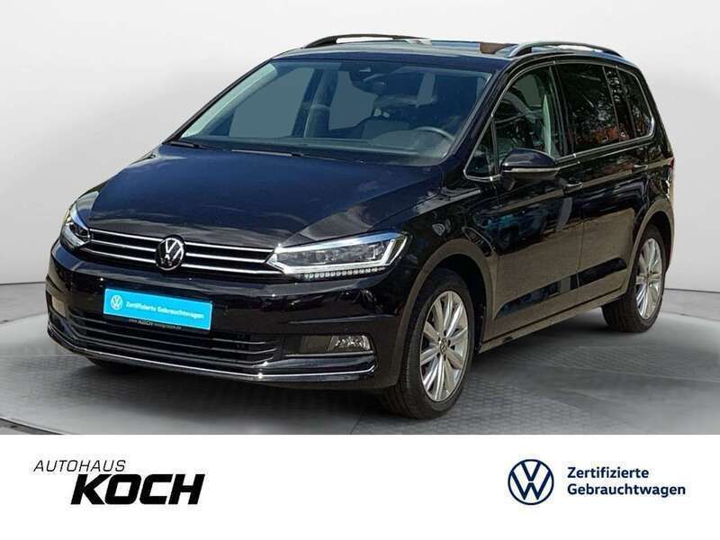 Deep black perleffekt Gebraucht 2024 VW Touran Highline Van / Kleinbus | 36.460 € (Fairer Preis) - Bild 1/4