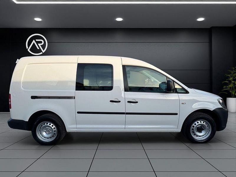 Weiß Gebraucht 2015 VW Caddy Maxi Van / Kleinbus | 7.700 € (Superpreis) - Bild 1/4