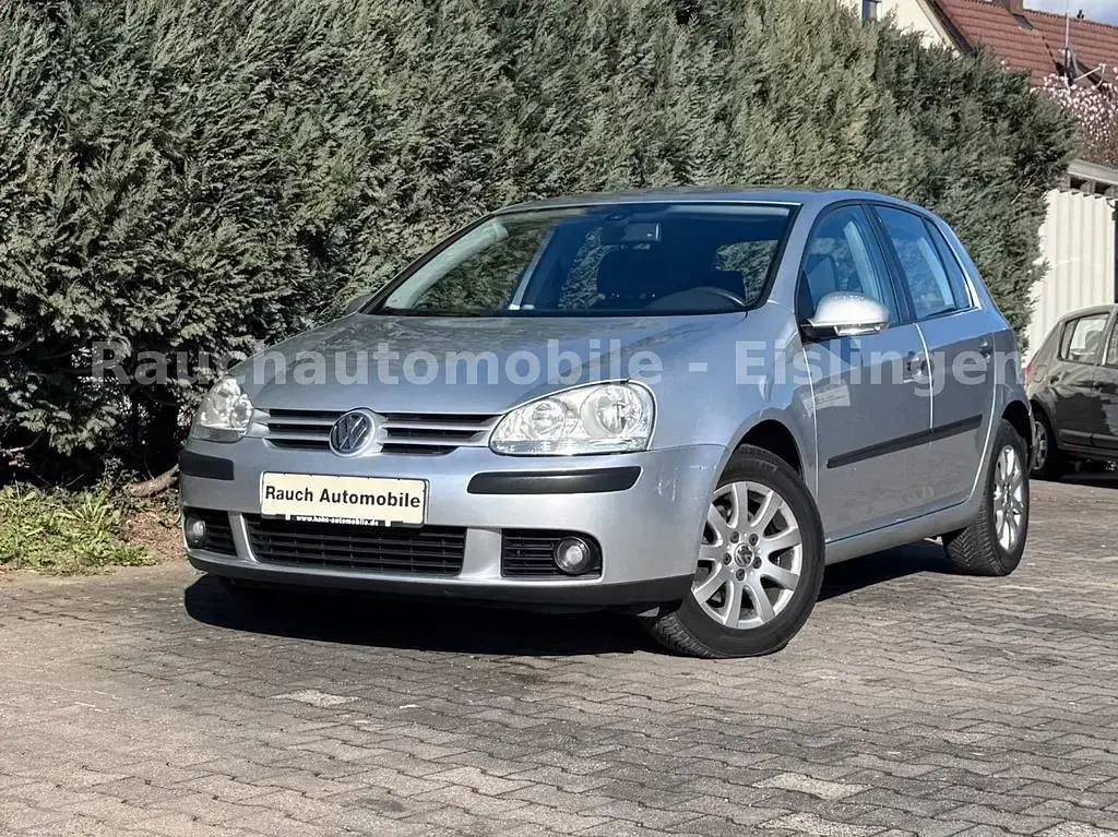 Gebraucht VW Golf IV Comfortline 116 PS (85 kW) 2004 Silber Limousine