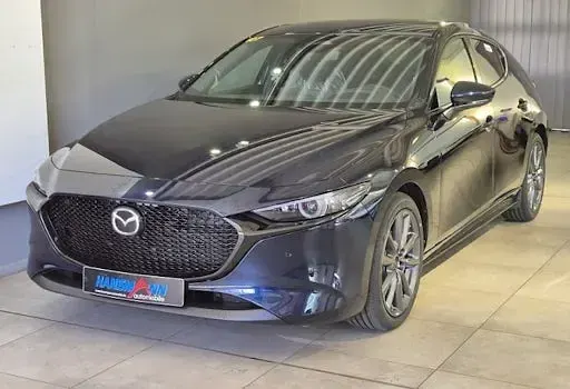 Neu Mazda 3 Center-Line 140 PS (102 kW) 2026 Blau Limousine