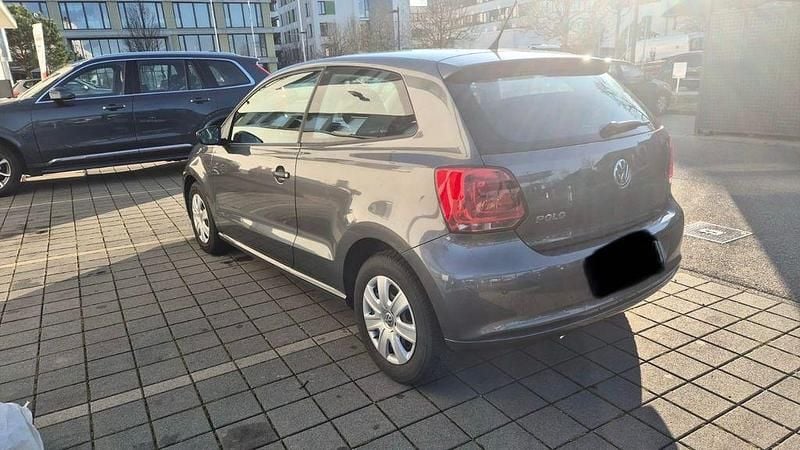 Gebraucht VW Polo Trendline 69 PS (50 kW) 2012 Grau Kleinwagen